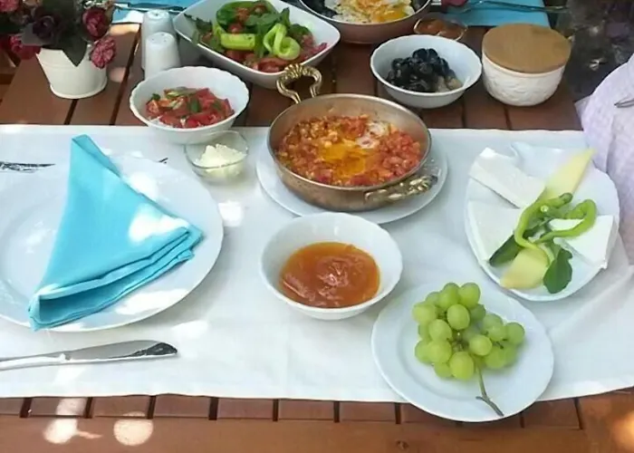 Alojamento de Acomodação e Pequeno-almoço Narli Marmaris